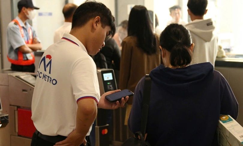 Metro số 1 TPHCM dừng bán vé giấy, triển khai vé tháng cho học sinh - sinh viên từ 1/11