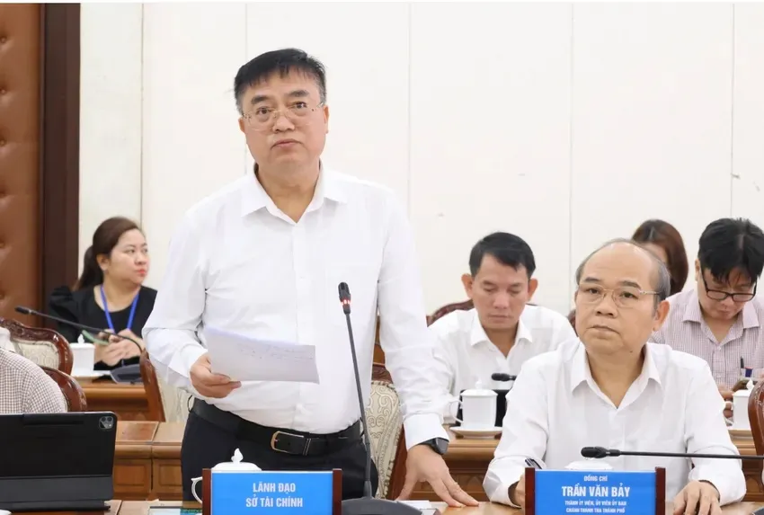 kinh-te-xa-hoi-tphcm-t10-1601-4535