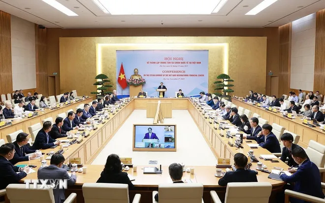 0111-thu-tuong-trung-tam-tai-chinh-quoc-te-2 (1)