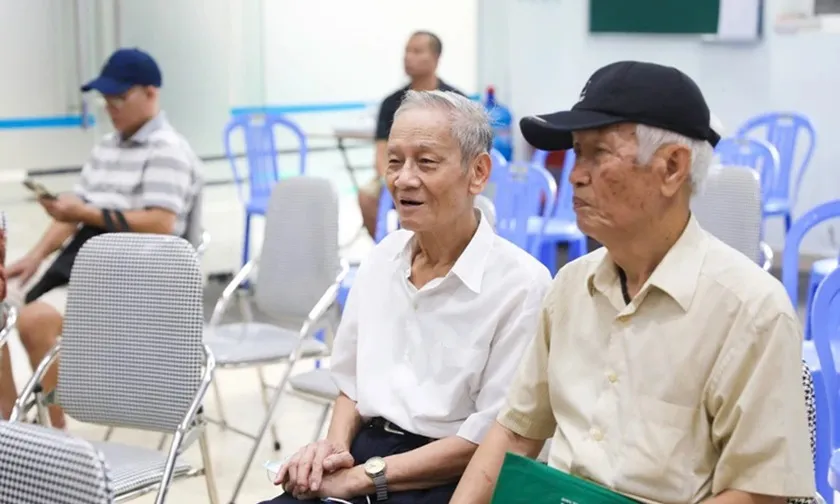 TPHCM chi trả lương hưu và trợ cấp bảo hiểm xã hội tháng 11 từ ngày 3/11