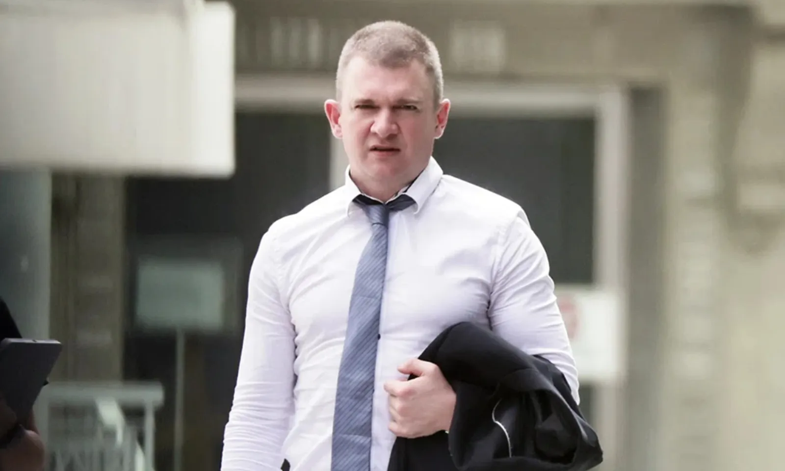 Người đàn ông Úc lĩnh án tù vì trộm cắp vặt khi quá cảnh tại Sân bay Changi