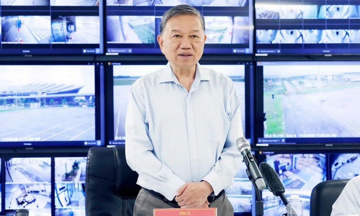 Tổng Bí thư: Khẩn trương khắc phục hậu quả mưa lũ để học sinh sớm trở lại trường