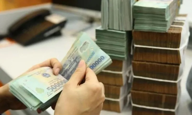 Lãi suất ngân hàng tăng mạnh đầu tháng 11 