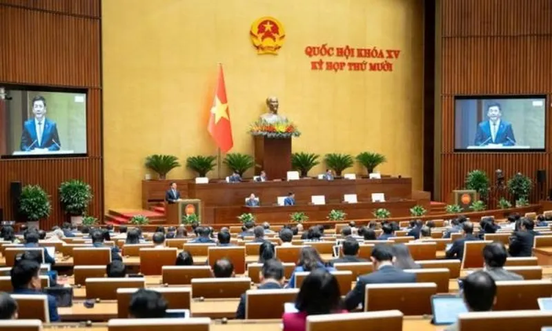 Siết quy định với người livestream bán hàng