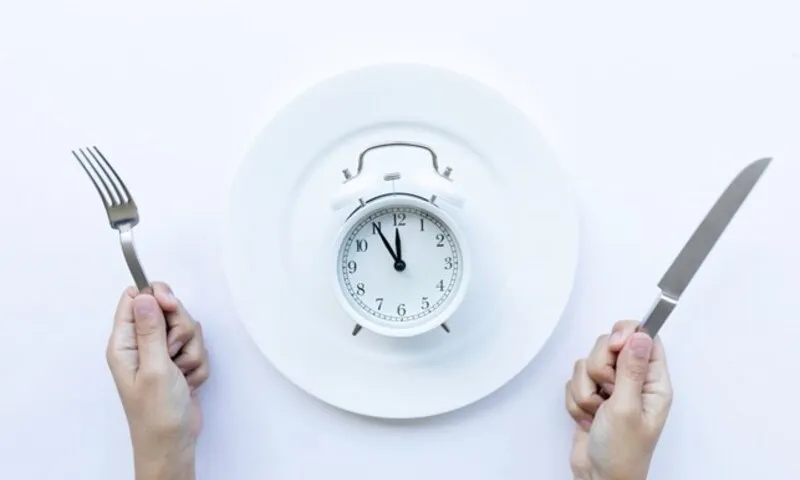 Nghiên cứu mới: Nhịn ăn gián đoạn không làm giảm khả năng tư duy