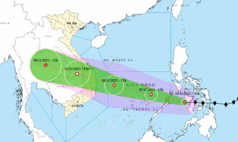 Bão Kalmaegi vào Biển Đông ngày 5/11