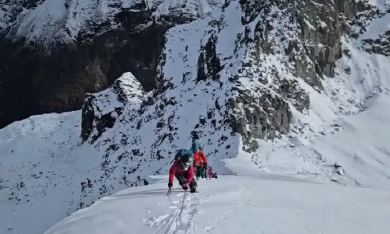 Nepal: 3 người thiệt mạng, 8 người mất tích do lở tuyết