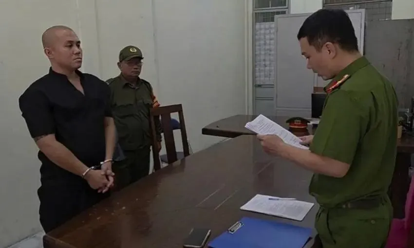 Bắt nghi phạm chém người trong quán nhậu sau 11 năm lẩn trốn