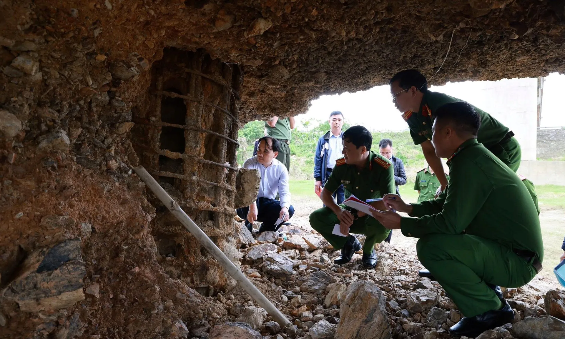 cau-song-lo-051125-1