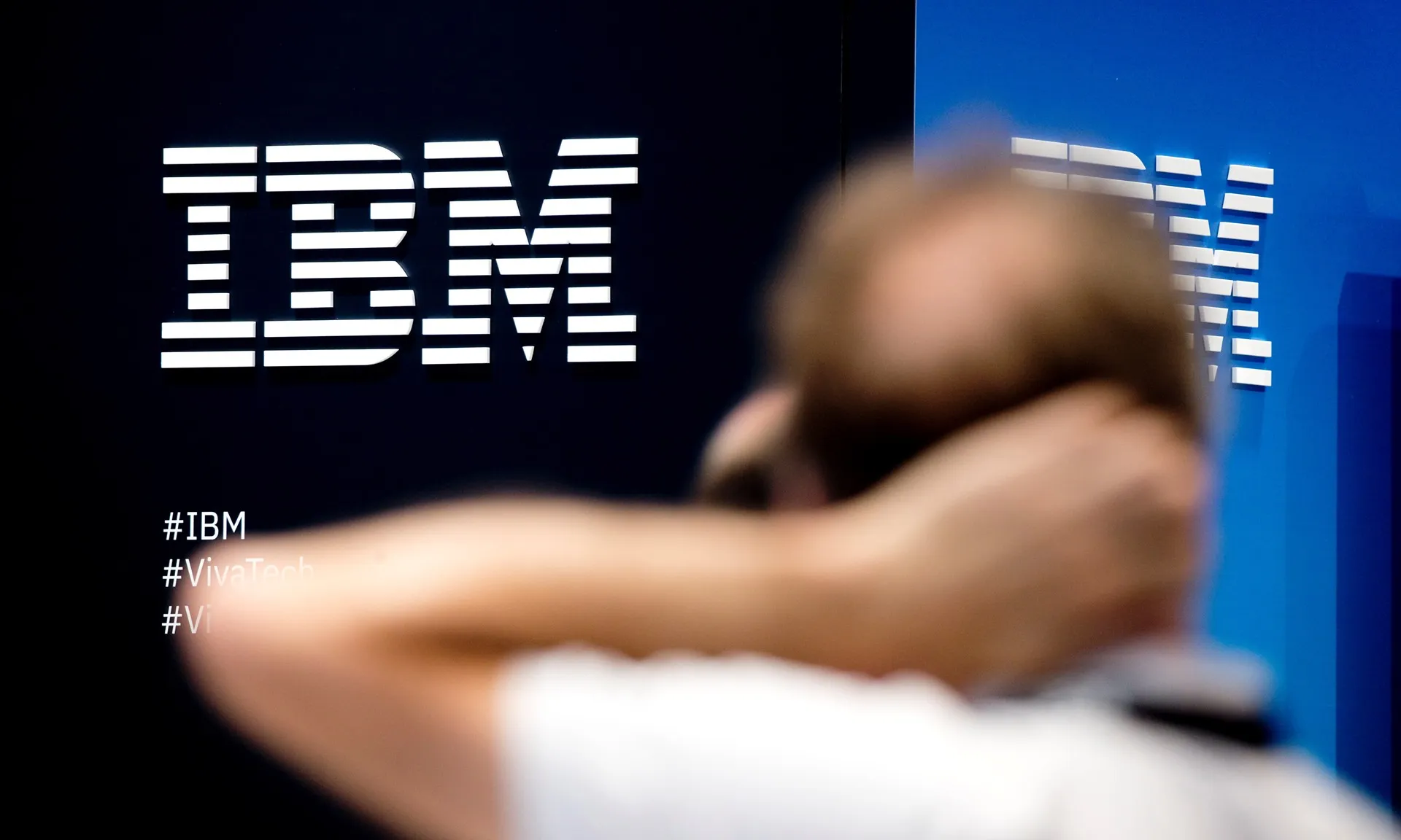IBM cắt giảm hàng nghìn việc làm, chuyển trọng tâm sang phát triển phần mềm