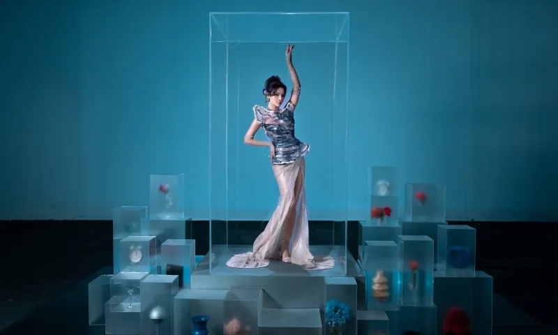 Phương Trinh Jolie “rã băng”