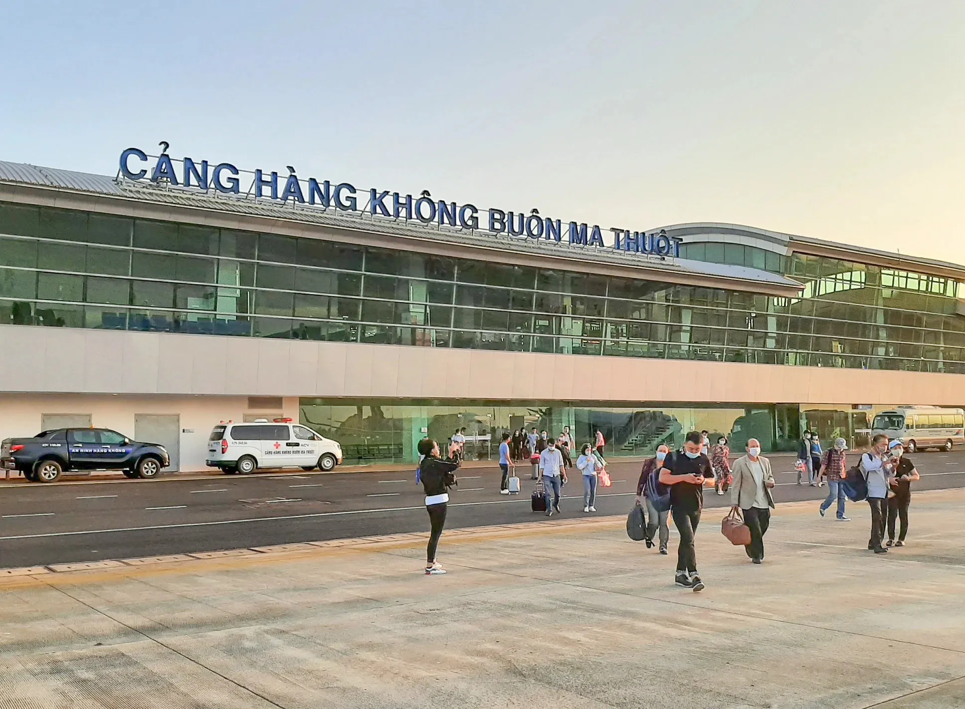 san-bay-buon-ma-thuot-la-cang-hang-khong-noi-dia-chinh-cua-tinh-dak-lak-17622668784092021627257