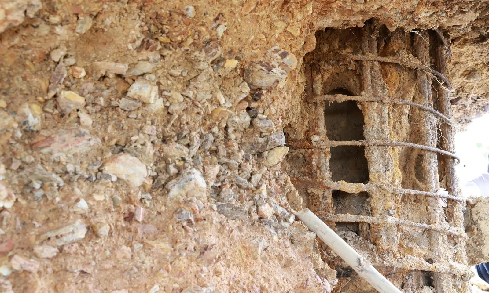 Khởi tố vụ án liên quan tới sự cố hư hỏng nghiêm trọng cầu Sông Lô