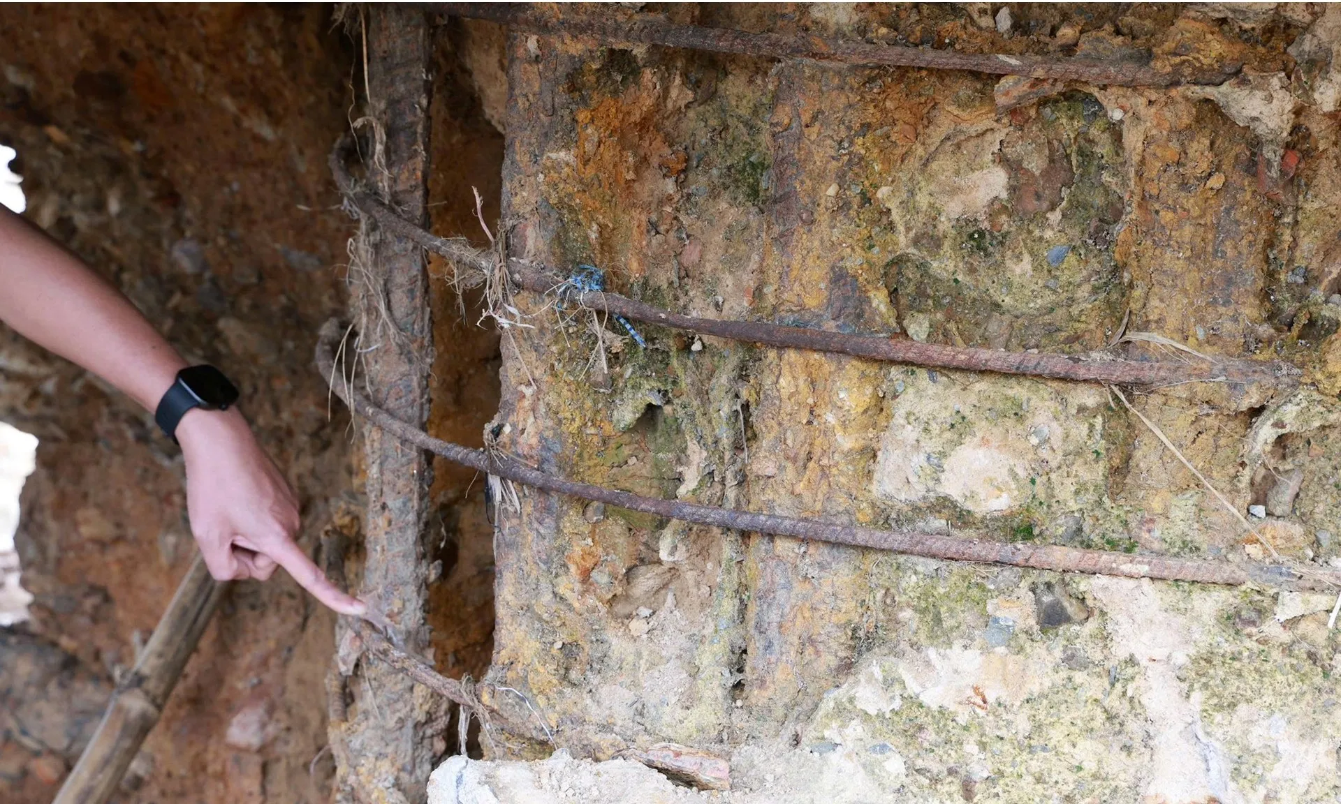 cau-song-lo-061125-2