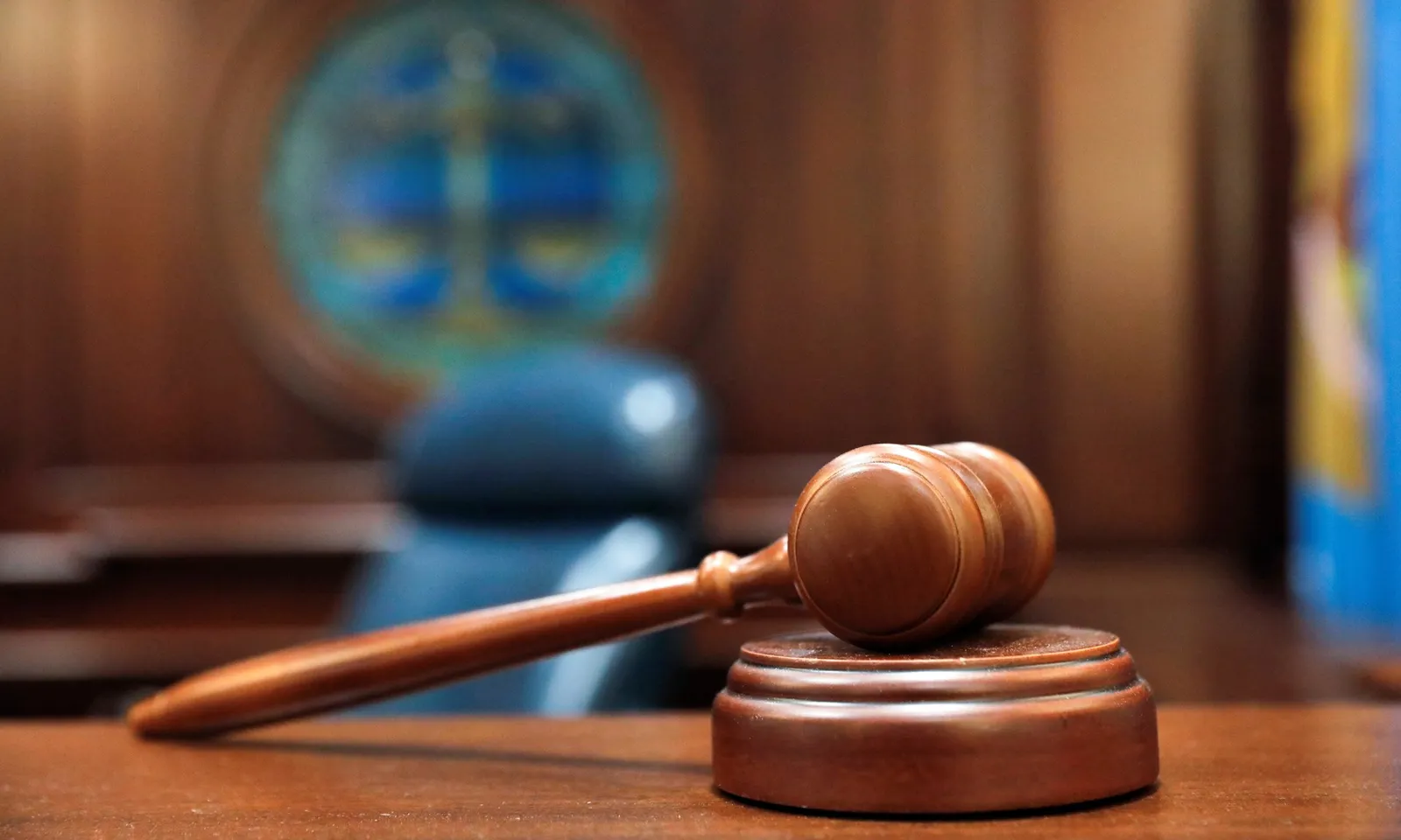 Giáo viên bị học sinh 6 tuổi bắn được bồi thường 10 triệu USD