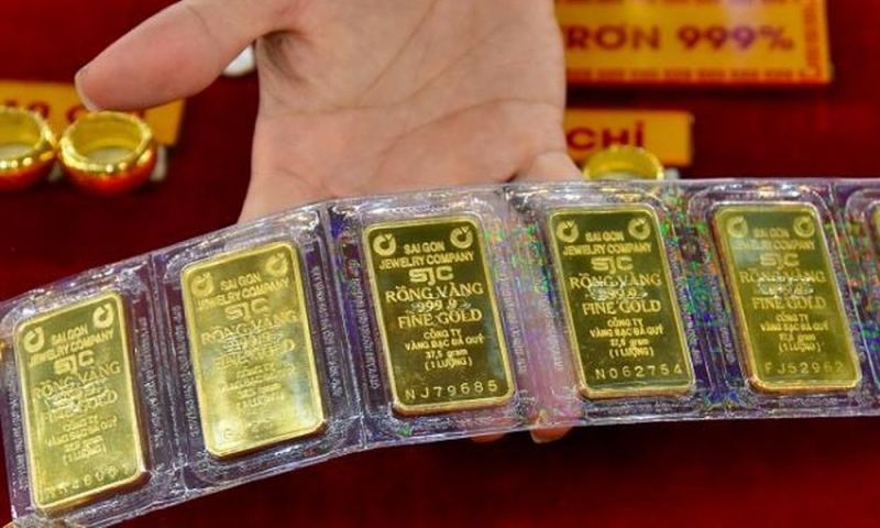 Giá vàng 8/11: Vàng nhẫn chênh lệch lớn