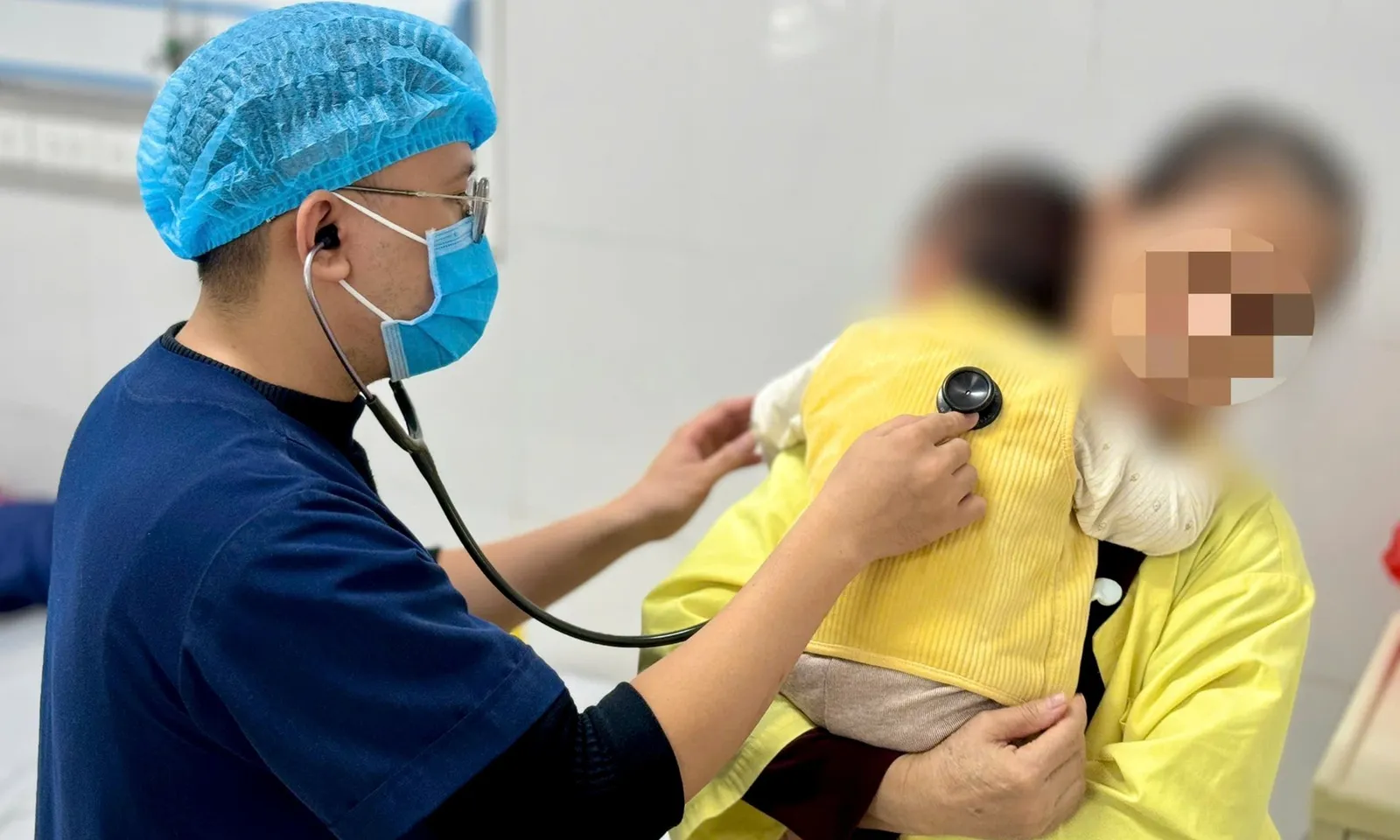 Cảnh báo nguy cơ biến chứng nặng khi trẻ nhỏ nhiễm cúm A