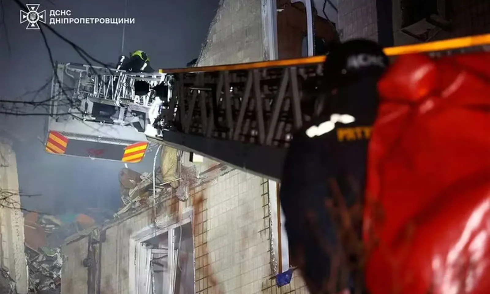 Ukraine mất điện 12 giờ sau đợt tấn công ồ ạt bằng UAV và tên lửa của Nga