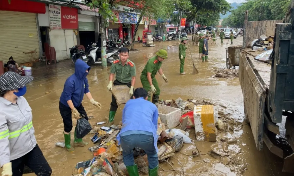 Cảnh báo nguy cơ bùng phát dịch bệnh truyền nhiễm sau bão lũ