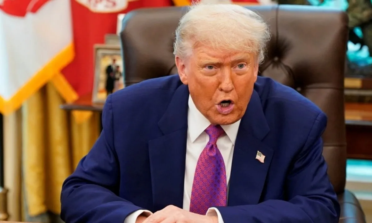 Ông Trump cảnh báo “cú sốc kép” kinh tế - an ninh nếu tòa Tối cao bác quyền áp thuế