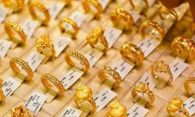 Vàng nhẫn SJC tăng mạnh