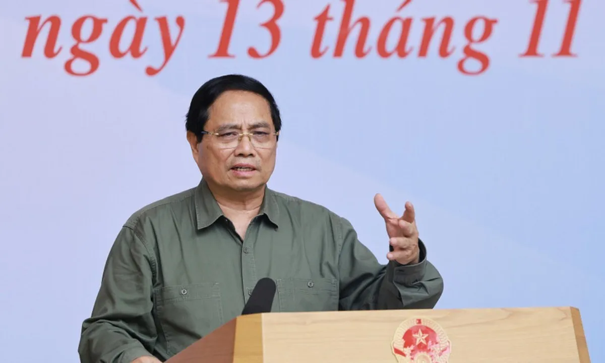 Thủ tướng: “Lũ rút đến đâu, khôi phục đến đó”