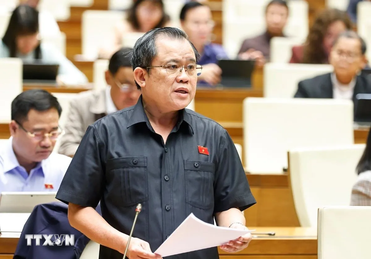 quoc-hoi-thao-luan-ve-du-an-luat-xay-dung-sua-doi-14-2