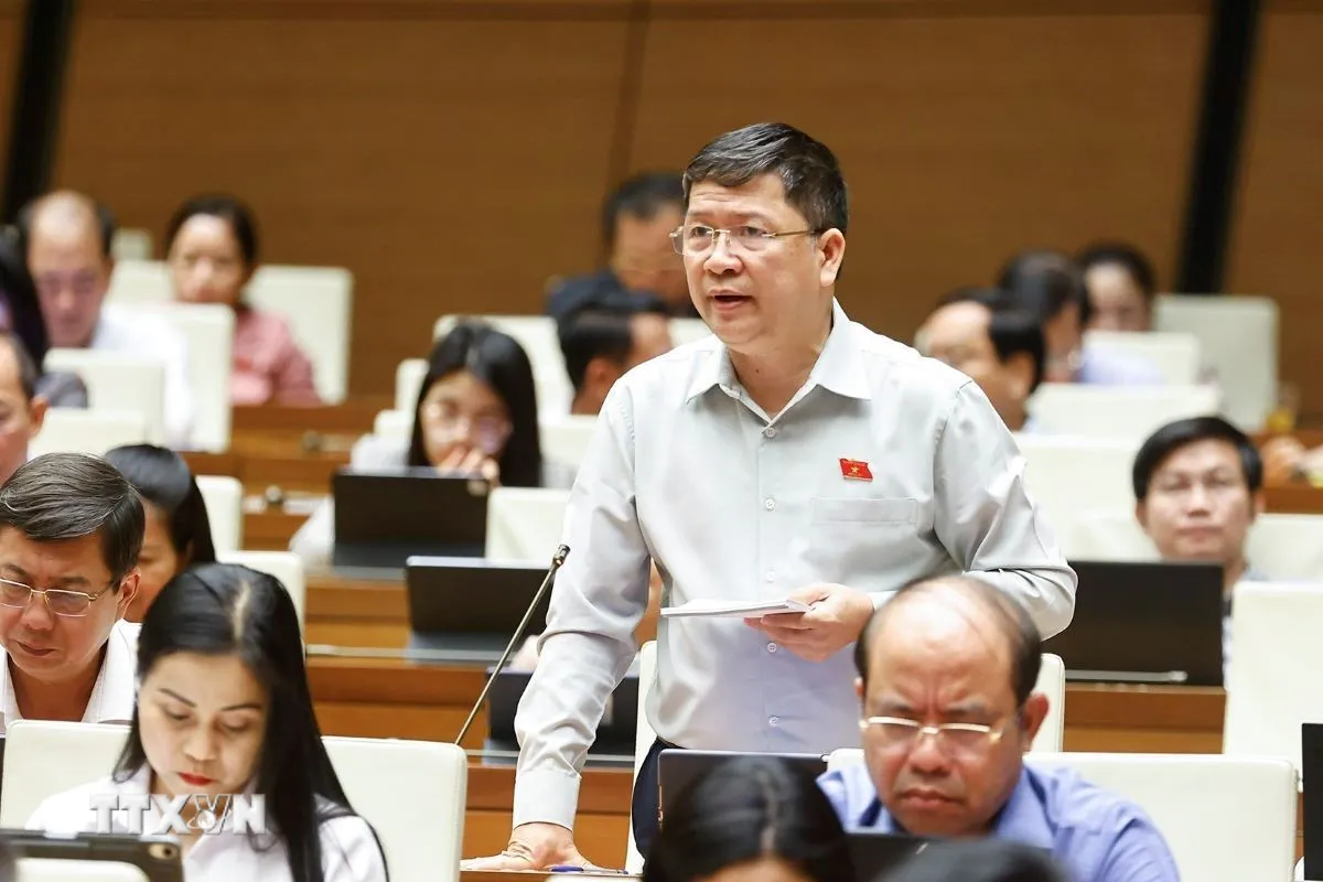 quoc-hoi-thao-luan-ve-du-an-luat-xay-dung-sua-doi-14-3