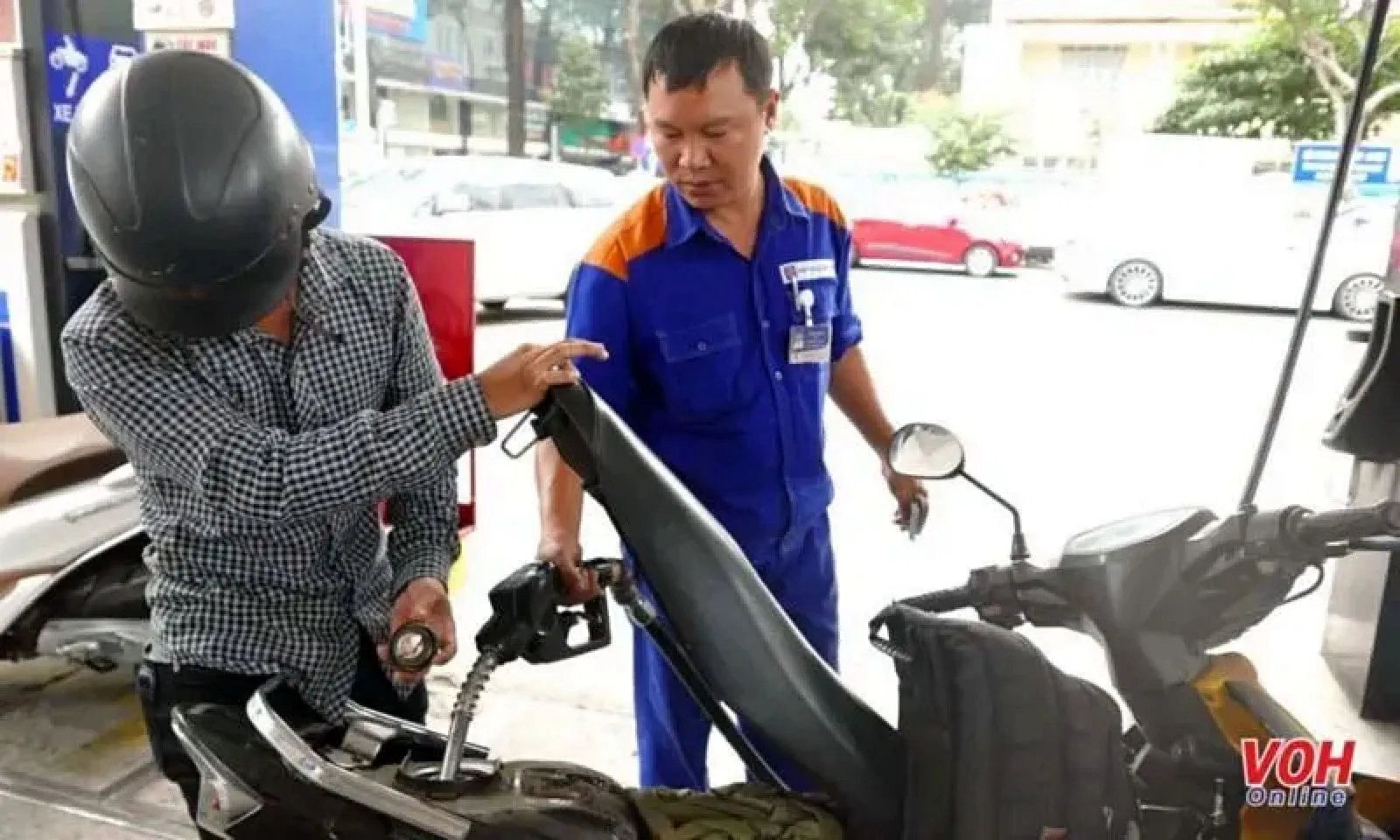 Thị trường xăng dầu tuần qua biến động nhẹ