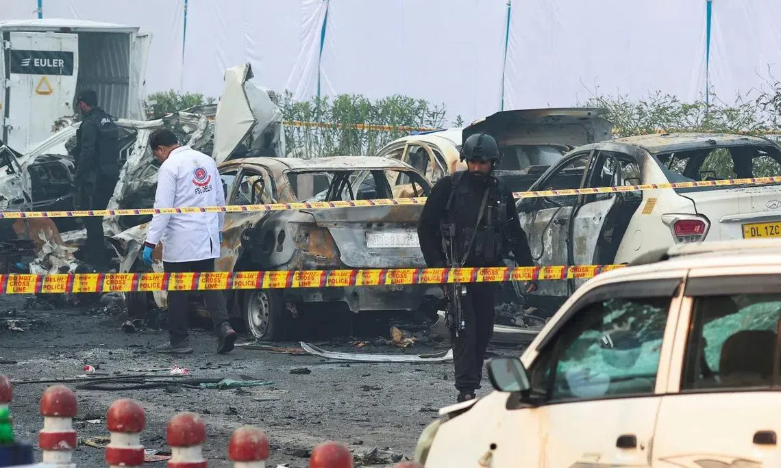 d97552a3cb263a03971966cbadd116305b568e1515197fb864bf48a2209bae32