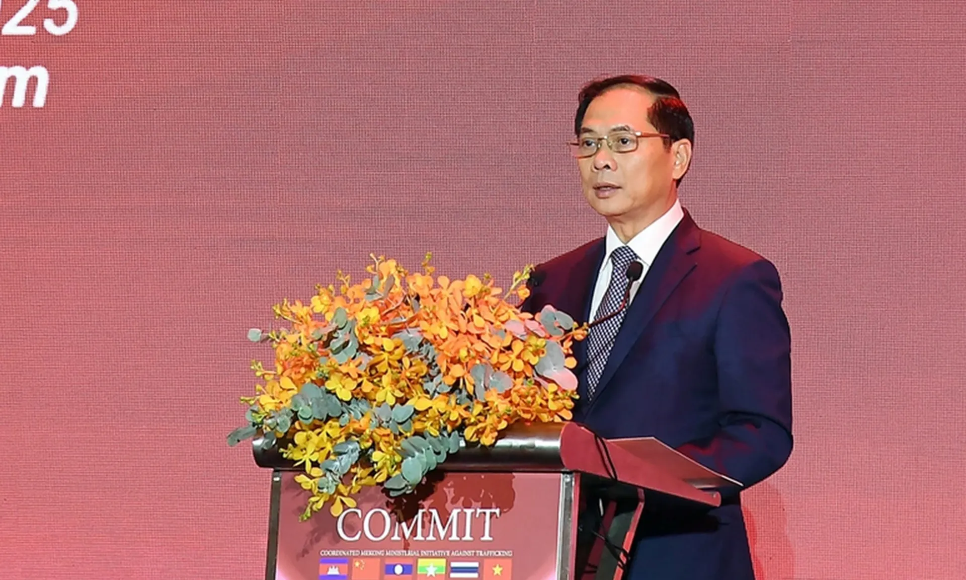 ptt-bui-thanh-son-191125