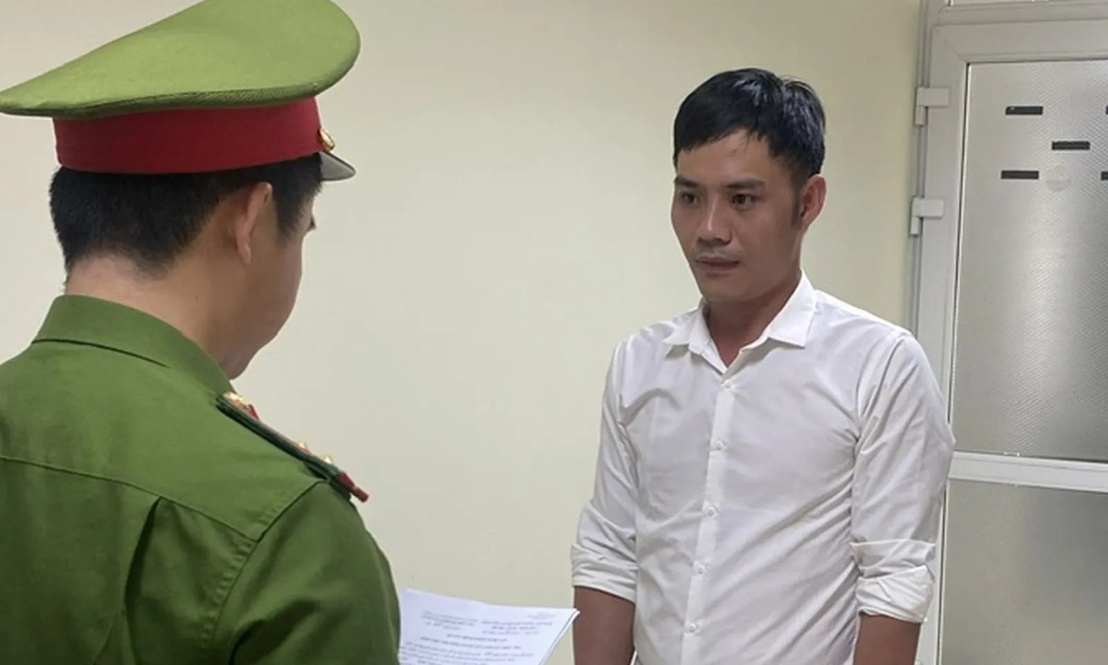 Khởi tố đối tượng tổ chức khai thác vàng trái phép