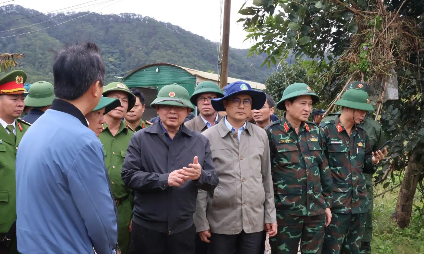 gen-h-z72471678523411a3fd06e1bad0f70058887fe7de00a9a-17636993162921372692384