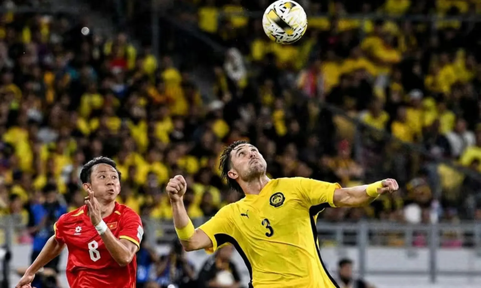 Bóng đá Malaysia đối mặt nguy cơ nhận thêm án phạt từ FIFA