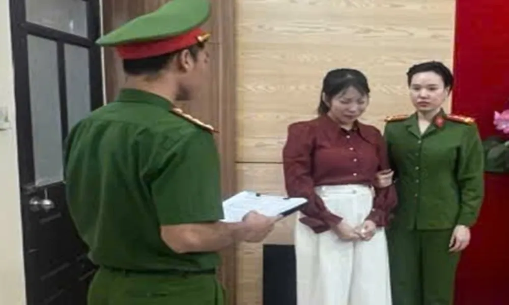 Nữ trưởng phòng ngân hàng tự ý đổi tài khoản giải ngân để chiếm tiền