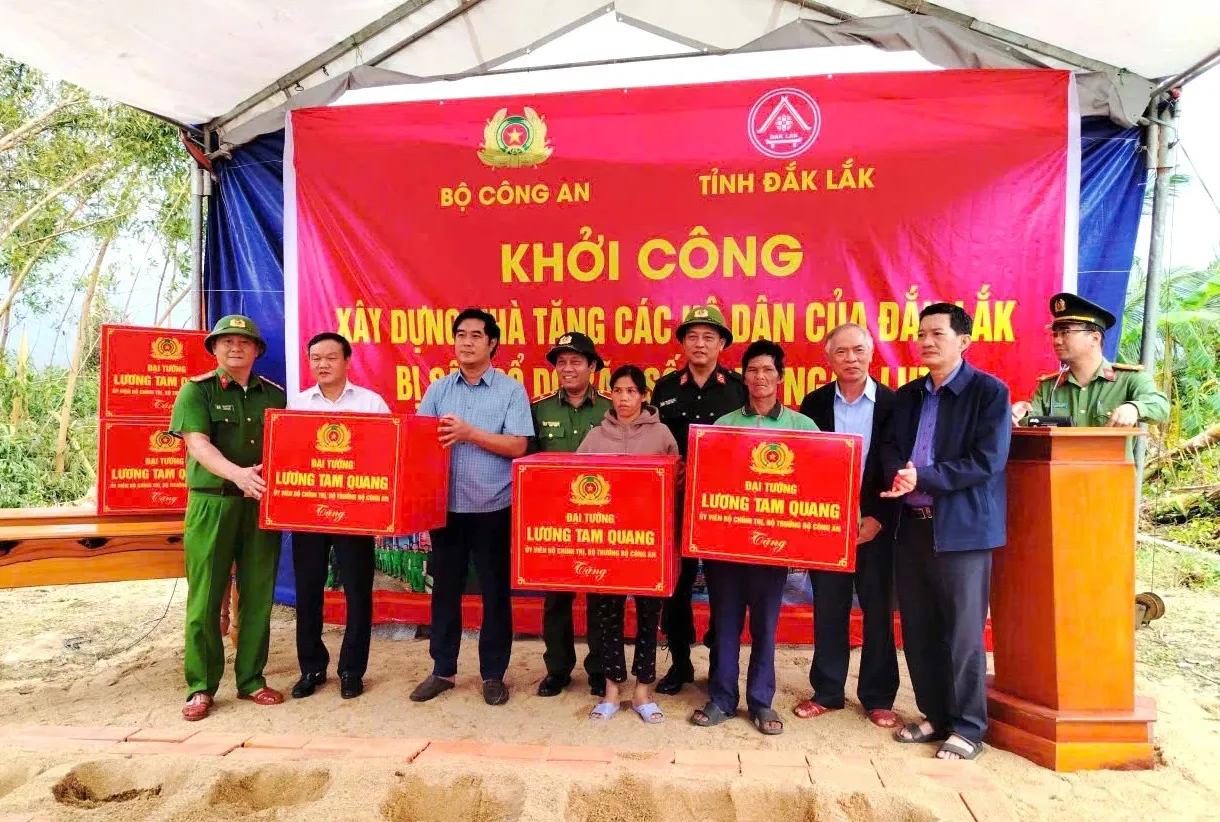 z726483499209935a61090ed3eb73bccd8c033d83a6bf7-16481925