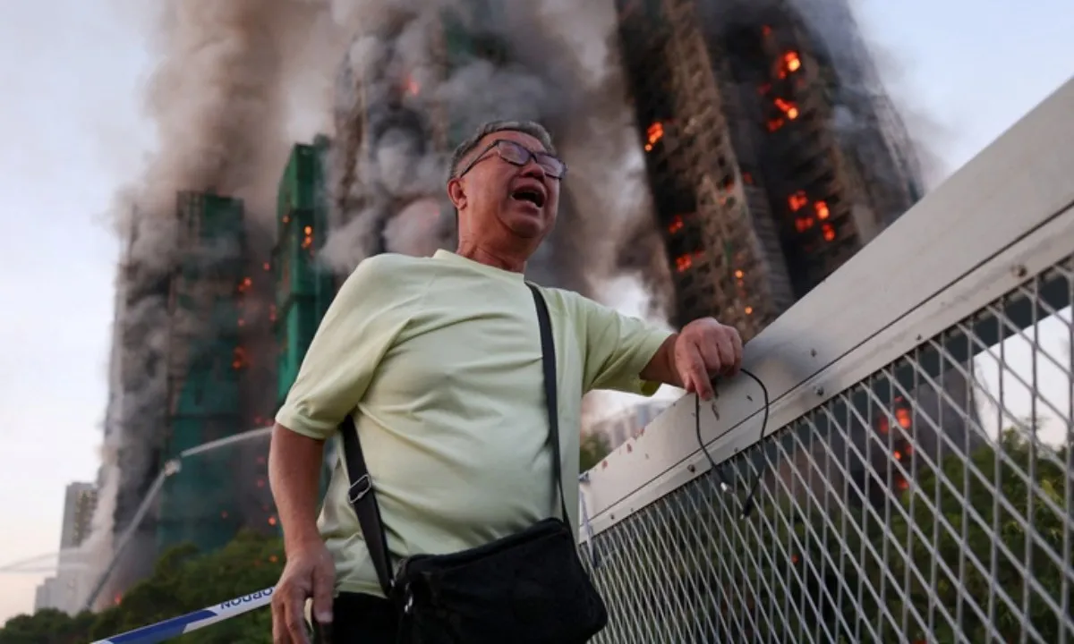 2025-11-26t102904z270402139rc294iavcnofrtrmadp3hongkong-fire-1764241722644943965326