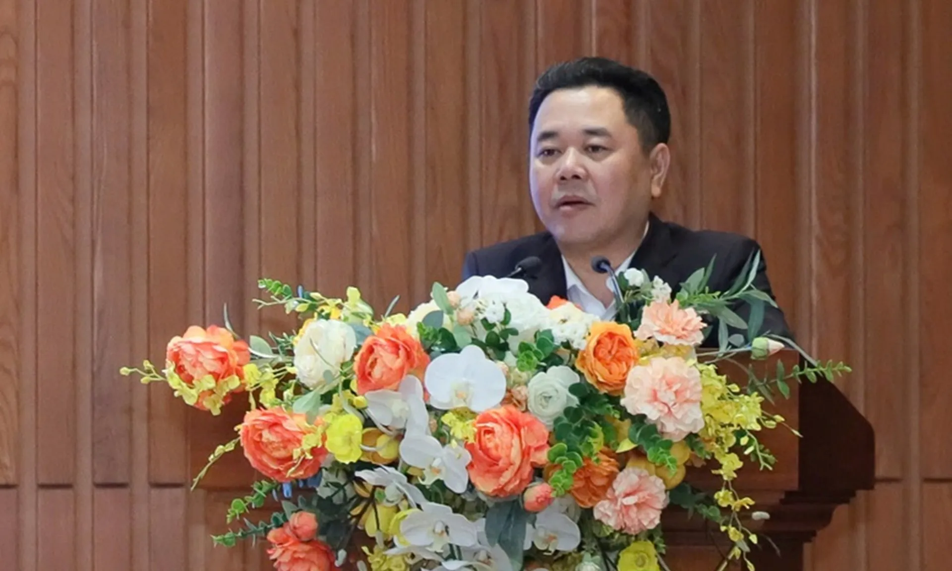 ngan-hang-chinh-sach-281125