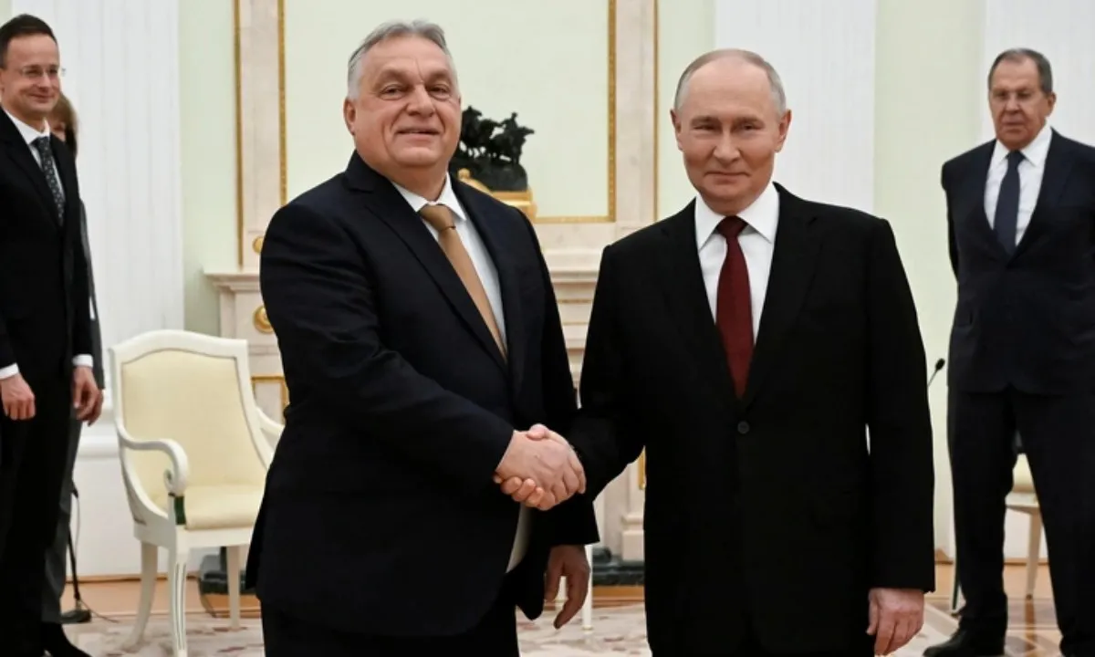 Thủ tướng Hungary gặp Tổng thống Nga bàn chuyện năng lượng