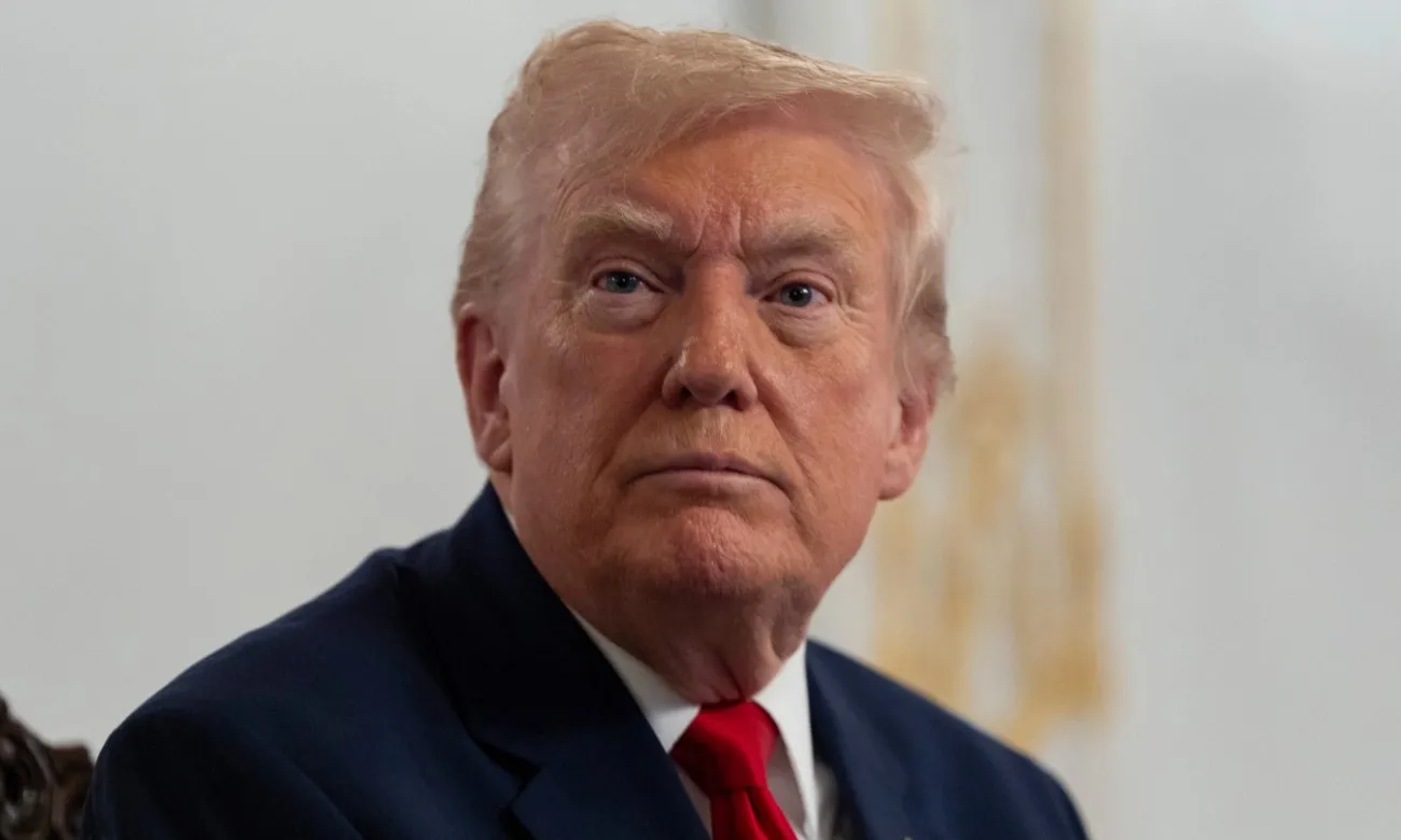 Điện đàm Trump - Maduro giữa vòng vây tàu chiến