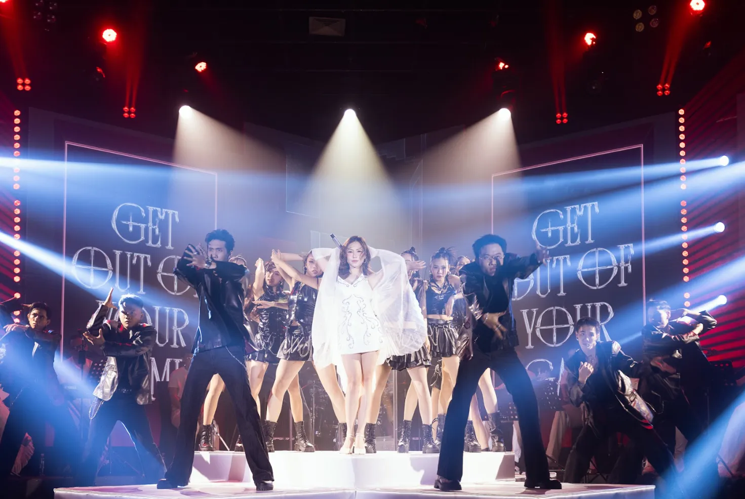 Screenshot 2025-12-02 003058