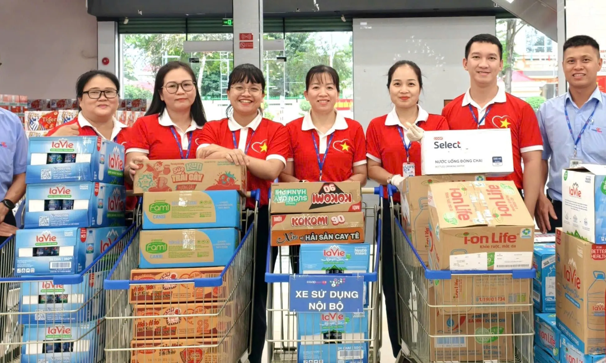 Saigon Co.op bán hàng không lợi nhuận cùng bà con miền Trung-Tây Nguyên