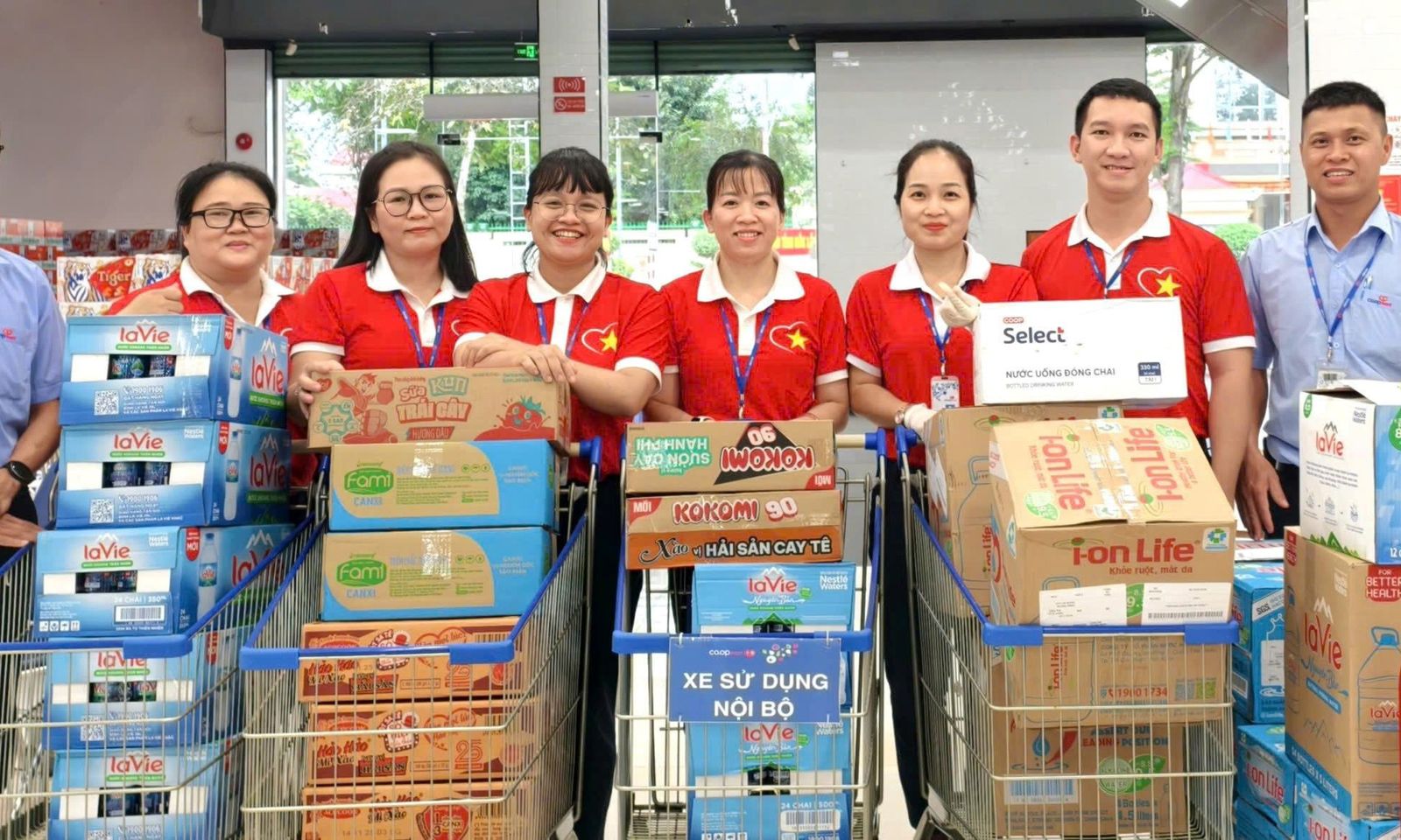 Saigon Co.op bán hàng không lợi nhuận cùng bà con miền Trung-Tây Nguyên