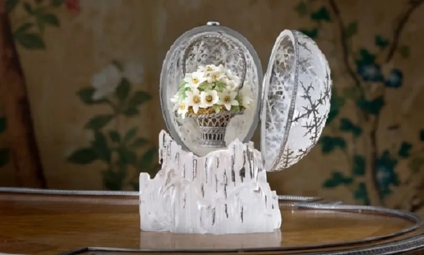 Trứng Phục sinh của Sa hoàng được đấu giá 30,2 triệu USD