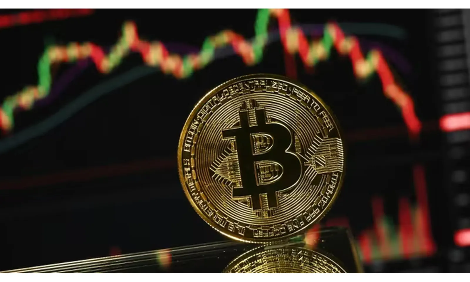 Bitcoin giảm 30% có báo hiệu rủi ro lớn?