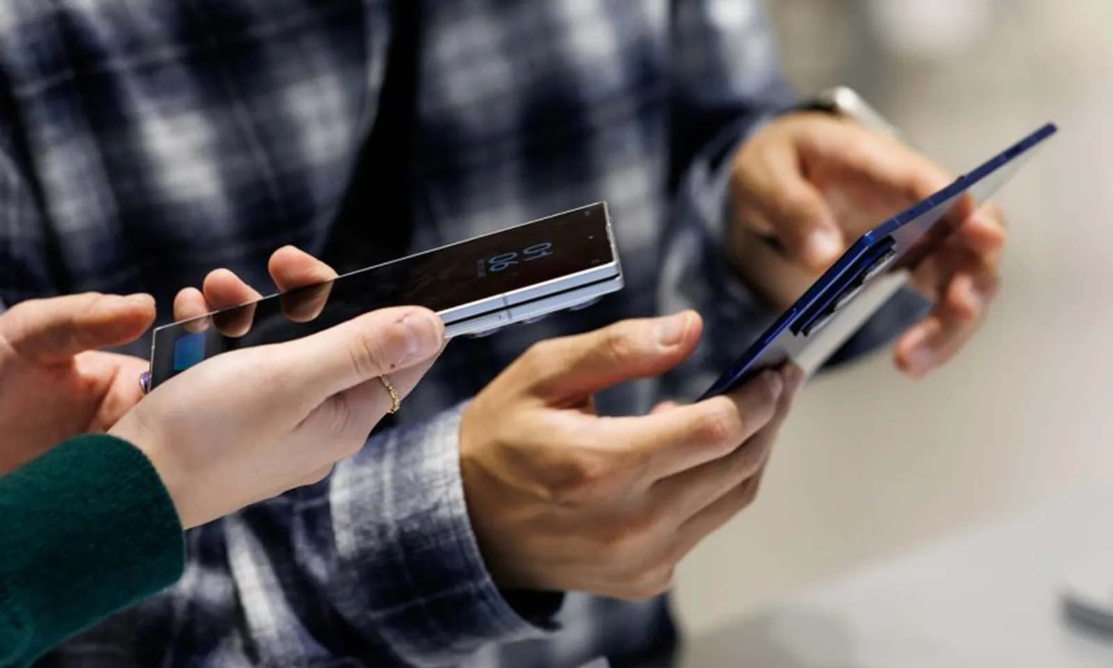 Điện thoại sẽ đắt hơn vào năm tới