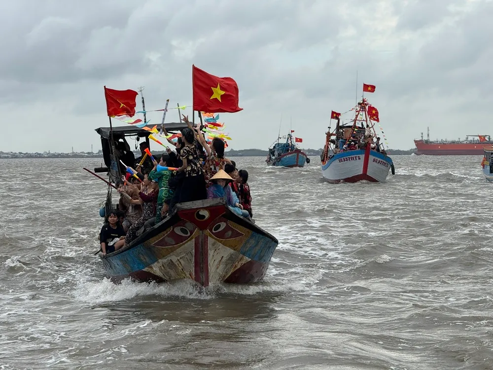 z7293569122494-6d11b01669daa5c87ddda40527863ce9_20251205000106-s