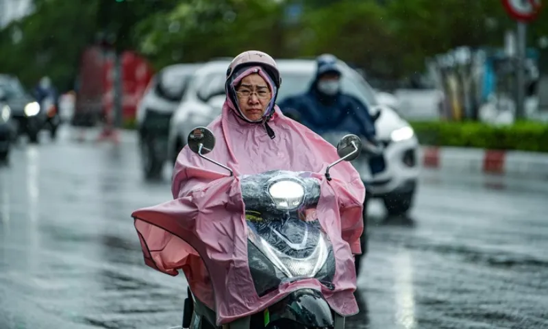 Bắc Bộ rét đậm, Trung Bộ còn nơi mưa to