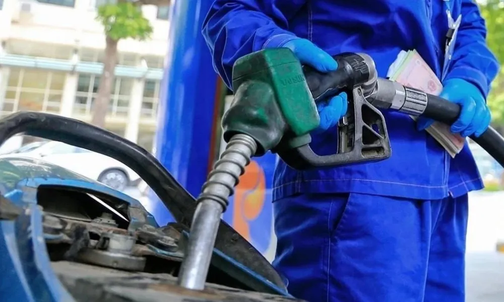 Giá xăng có thể giảm trong kỳ điều hành hôm nay