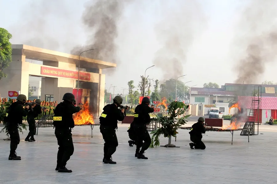 gia-dinh-1765513267514136658796-s